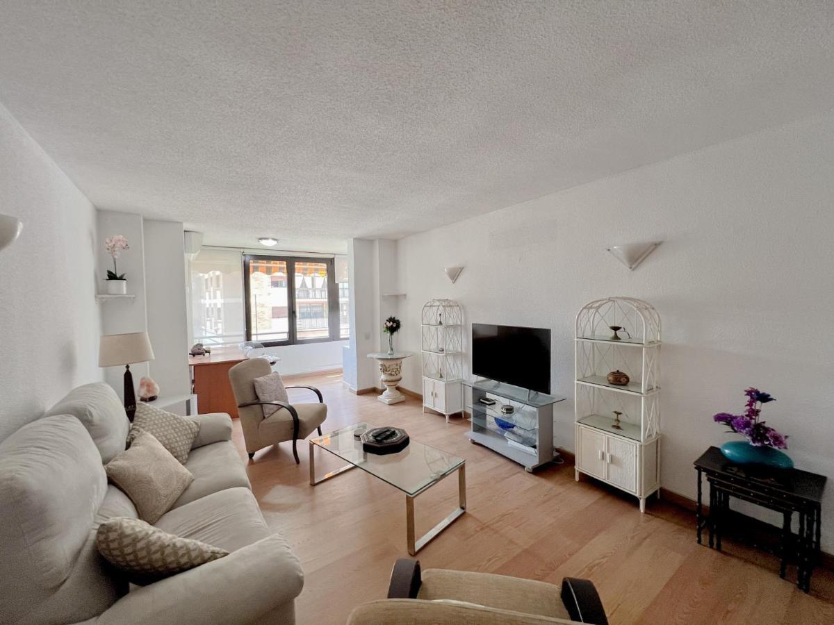 Apartamento En Malaga Este ภายนอก รูปภาพ