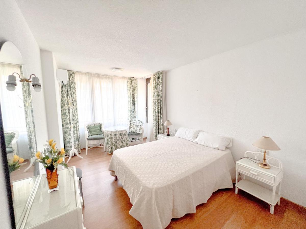 Apartamento En Malaga Este ภายนอก รูปภาพ