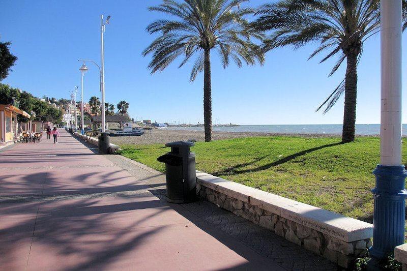 Apartamento En Malaga Este ภายนอก รูปภาพ